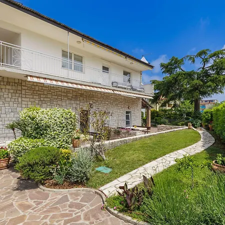 Nika-2 By Interhome Apartman *