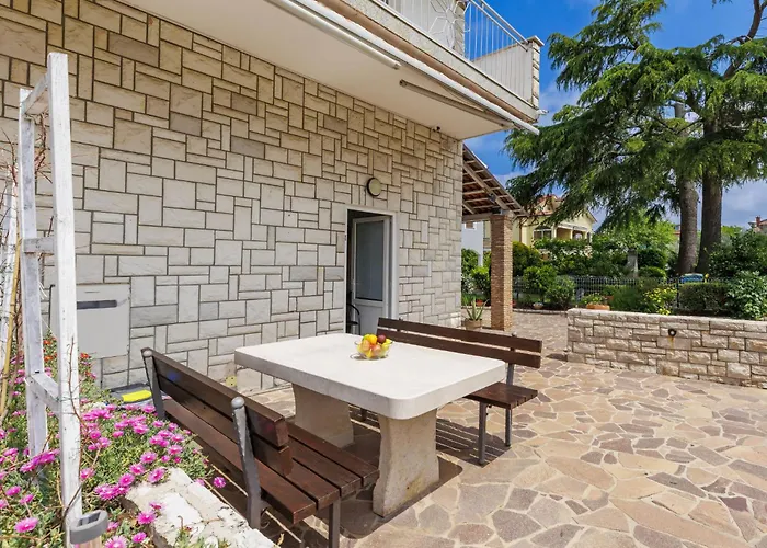 Nika-2 By Interhome *