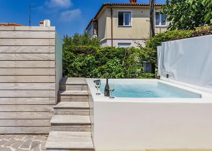 Apartman Nika-2 By Interhome