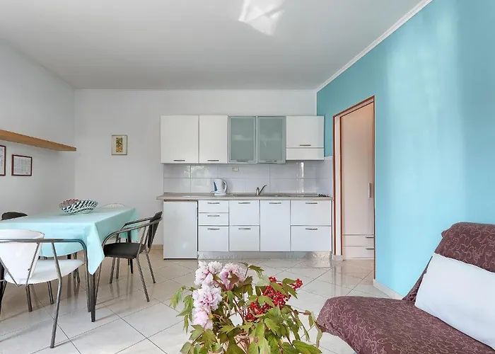 Nika-2 By Interhome Umag