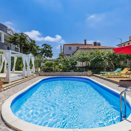 Nika-2 By Interhome Umag